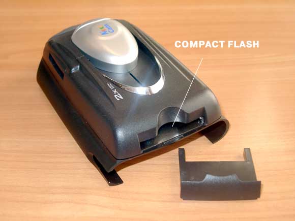 CompactFlash слот